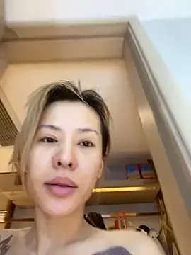 Group Sunflower-77 on StripChat