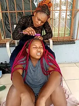 Freechat SweetHoney21_ on StripChat