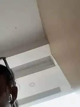 Freechat t-Booty_risky_ on StripChat