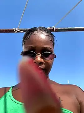 Freechat t-Booty_risky_ on StripChat