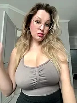 Freechat Teya_moon_ on StripChat