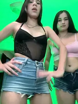 Freechat TheAlejandroDolls on StripChat