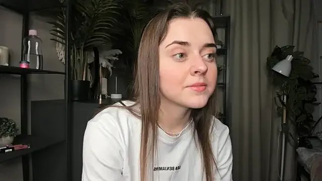 Freechat ThelmaJusto on StripChat