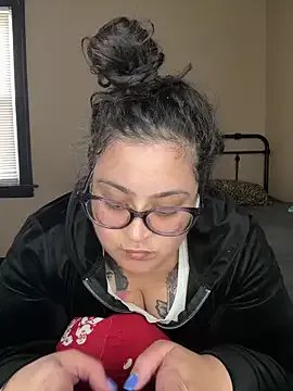 Freechat TillyMarie on StripChat