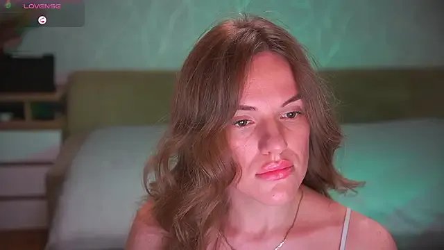 Vanille_Mystery on StripChat