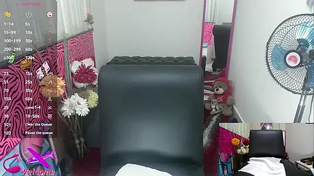 Freechat ViickySexy on StripChat