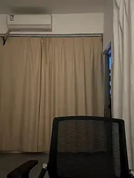 Freechat wly2028 on StripChat