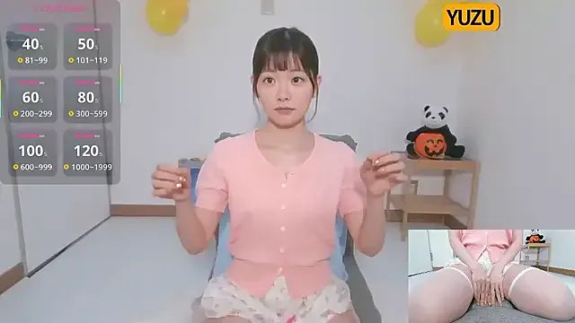 Group yuzukichi_jp on StripChat