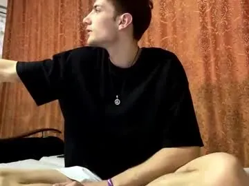 emiliacouple from Chaturbate is Freechat