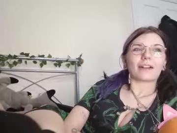 lizzyylovesick from Chaturbate is Freechat