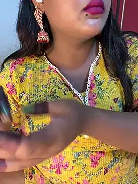 Anshi_qeen from StripChat is Freechat
