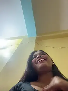 Naked Room RedQQueen 